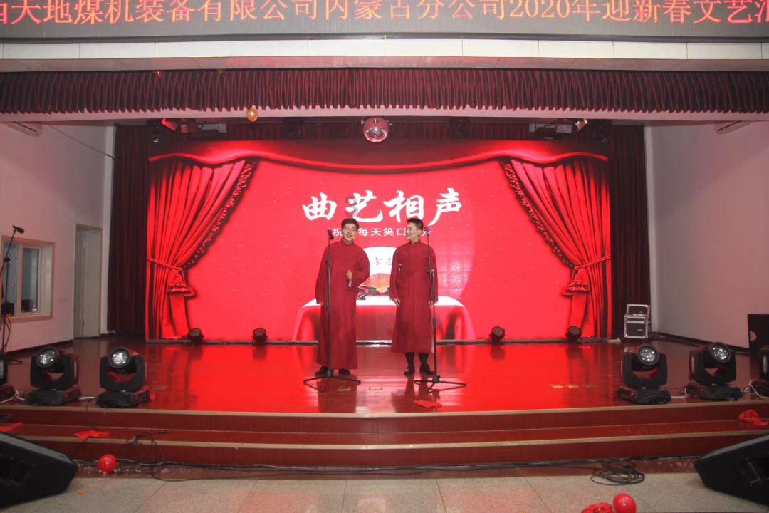 收评:指数午后走势分化沪指翻红 房地产板块领涨